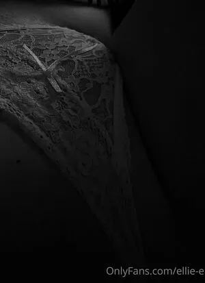Ellie E OnlyFans Leaked Free Thumbnail Picture - #7QmFagfTag