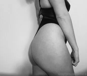 Ellie E OnlyFans Leaked Free Thumbnail Picture - #a75pHcSyFS