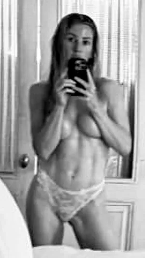 Ellie Goulding OnlyFans Leaked Free Thumbnail Picture - #Rj8kl3Ciwe
