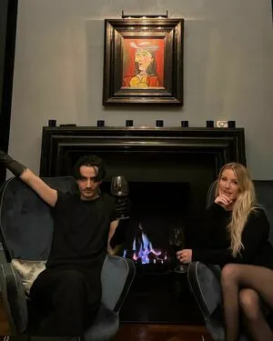 Ellie Goulding OnlyFans Leaked Free Thumbnail Picture - #TrsAsXOqSq