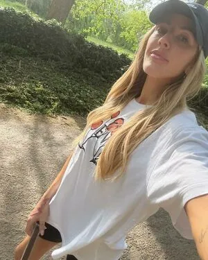Ellie Goulding OnlyFans Leaked Free Thumbnail Picture - #bYVmP65auM