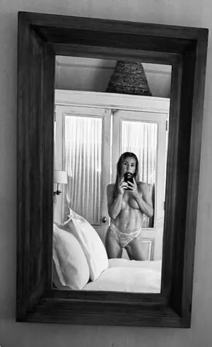 Ellie Goulding OnlyFans Leaked Free Thumbnail Picture - #ozYTtYNY5B