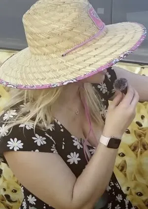 Ellie In Space OnlyFans Leaked Free Thumbnail Picture - #8cm7JVGgSZ