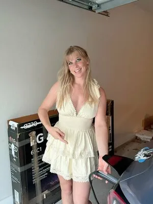 Ellie In Space OnlyFans Leaked Free Thumbnail Picture - #BfHCrtQjJh