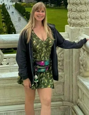Ellie In Space OnlyFans Leaked Free Thumbnail Picture - #hn5oSfzblh