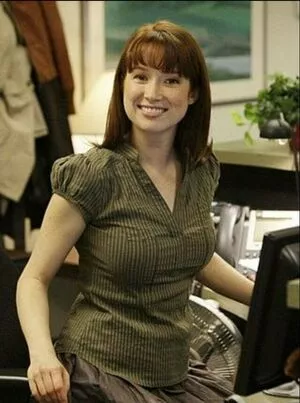 Ellie Kemper OnlyFans Leaked Free Thumbnail Picture - #Hm3piUmvFc