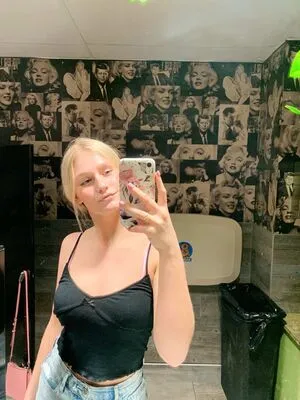 Ellie Lienemann OnlyFans Leaked Free Thumbnail Picture - #cJMXJr73KT