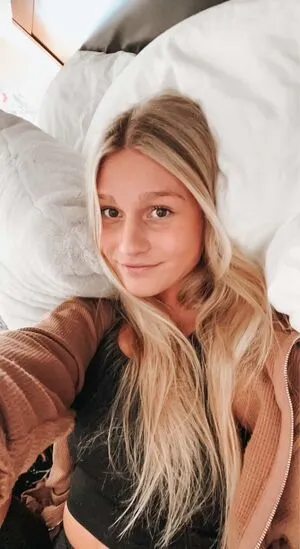 Ellie Lienemann OnlyFans Leaked Free Thumbnail Picture - #yn7F3HNCUK
