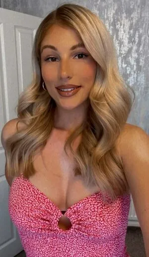 Ellie M OnlyFans Leaked Free Thumbnail Picture - #gb0mrpHLwM