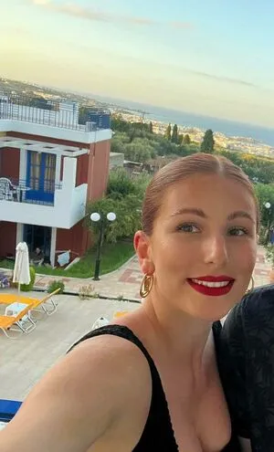 Ellie M OnlyFans Leaked Free Thumbnail Picture - #qQRxvFpGtq