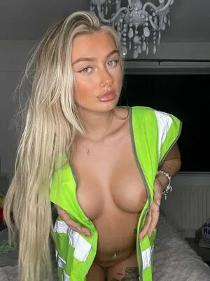 Ellie Nuttall OnlyFans Leaked Free Thumbnail Picture - #aIMZDkaeIu