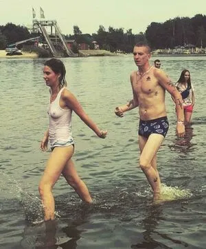 Ellie Rowsell OnlyFans Leaked Free Thumbnail Picture - #AZpgOAHe9s