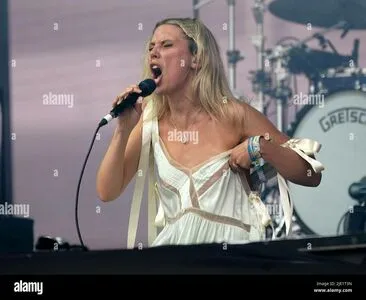 Ellie Rowsell OnlyFans Leaked Free Thumbnail Picture - #VMF9EH44hh