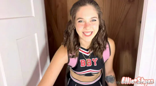 Ellie Skyes OnlyFans Leaked Free Thumbnail Picture - #UyUvf0A8s3