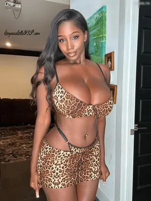 Ellie The Empress OnlyFans Leaked Free Thumbnail Picture - #ER1HMx5Eyg