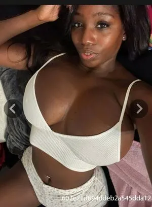 Ellie The Empress OnlyFans Leaked Free Thumbnail Picture - #G6M0z52xoJ