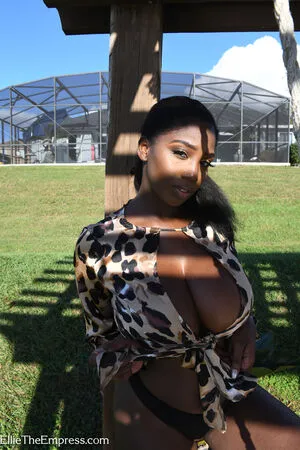 Ellie The Empress OnlyFans Leaked Free Thumbnail Picture - #ndshb3uT6Z