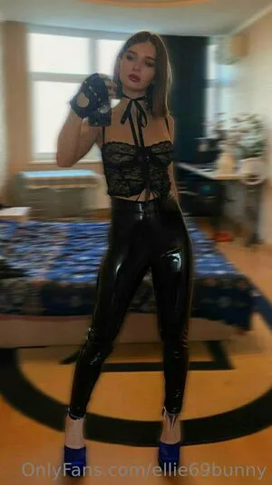 Ellie69bunny OnlyFans Leaked Free Thumbnail Picture - #LtHZdUhwNs