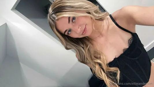 Ellieanderson OnlyFans Leaked Free Thumbnail Picture - #kMiii8tXZ9