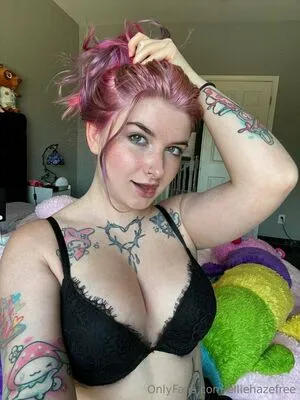 Elliehazefree OnlyFans Leaked Free Thumbnail Picture - #3zy5ohGP9E