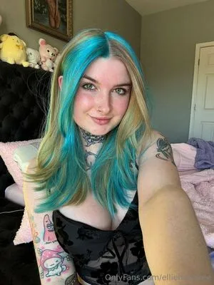 Elliehazefree OnlyFans Leaked Free Thumbnail Picture - #ommqzFMfZ1