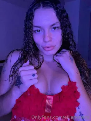 Elliehotwife OnlyFans Leaked Free Thumbnail Picture - #02LZugltE9
