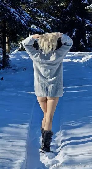 Elliehotwife OnlyFans Leaked Free Thumbnail Picture - #7qYsFtkGXX