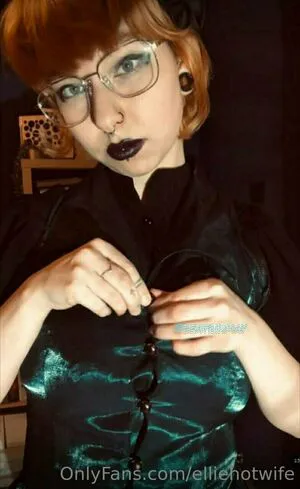 Elliehotwife OnlyFans Leaked Free Thumbnail Picture - #AWd6YphOlz