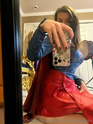 Ellieidolfemdom OnlyFans Leaked Free Thumbnail Picture - #NK2sMmcVXg