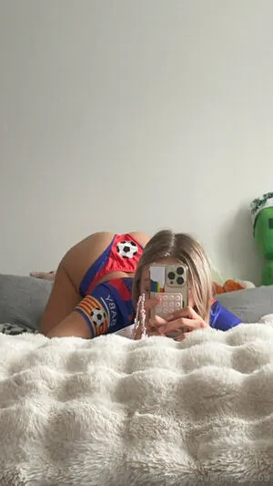 Elliejonez69 OnlyFans Leaked Free Thumbnail Picture - #GE0tpEd7gL