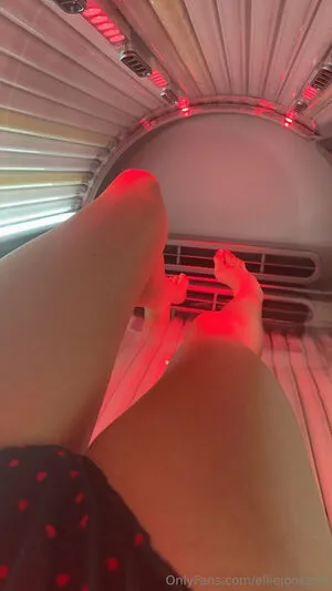 Elliejonez69 OnlyFans Leaked Free Thumbnail Picture - #SJK4X4c1to