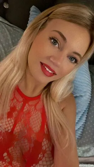 Ellienorman94 OnlyFans Leaked Free Thumbnail Picture - #W1ey8opRxx