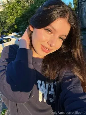 Ellieone OnlyFans Leaked Free Thumbnail Picture - #Iwj1WU5y63