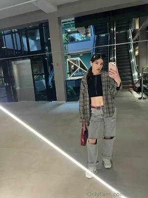Ellieone OnlyFans Leaked Free Thumbnail Picture - #qK1BGjmsL0