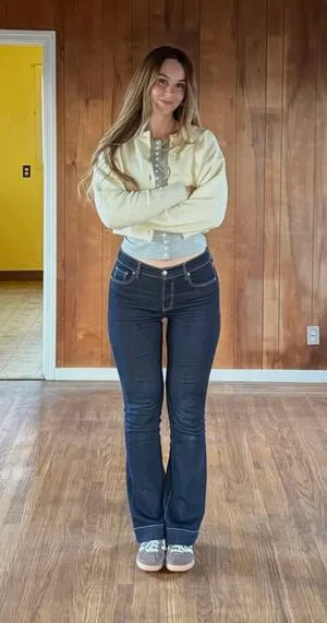 Ellieridgerealtor OnlyFans Leaked Free Thumbnail Picture - #ib5TGfpiJM