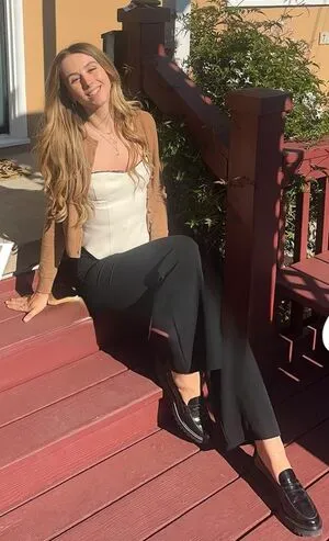 Ellieridgerealtor OnlyFans Leaked Free Thumbnail Picture - #pR5R8y7Nst