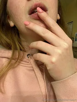 Ellierowyn OnlyFans Leaked Free Thumbnail Picture - #SUa7cZf7Y9