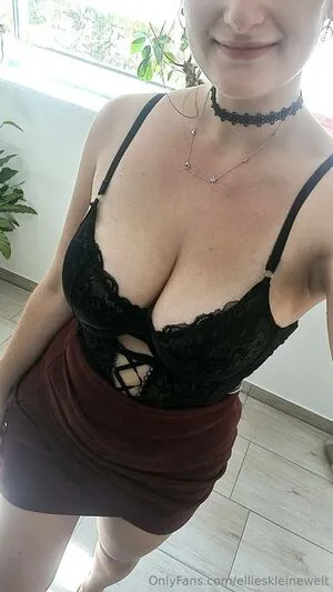 Ellieskleinewelt OnlyFans Leaked Free Thumbnail Picture - #5THH7IA58n