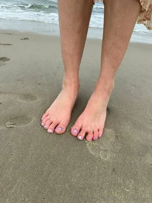 Elliesolegoddess OnlyFans Leaked Free Thumbnail Picture - #U5YQX6PYJy