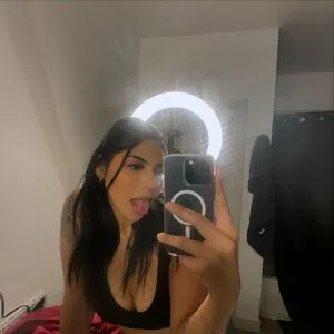 Elliexxxlove OnlyFans Leaked Free Thumbnail Picture - #1Ya1FjPweF