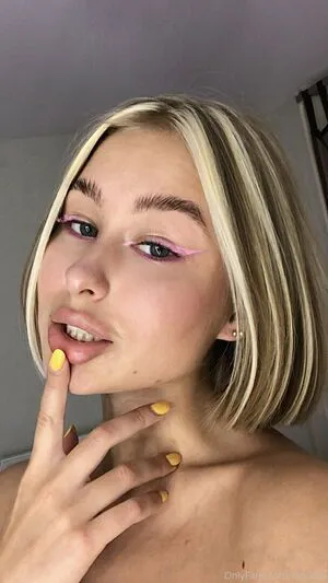 Elllleeee OnlyFans Leaked Free Thumbnail Picture - #0lOshx3rMP