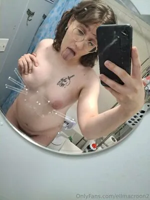 Ellmacroon2 OnlyFans Leaked Free Thumbnail Picture - #niC7KvAGKE