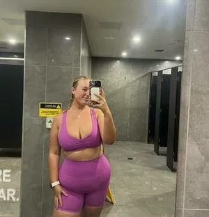 Elloise OnlyFans Leaked Free Thumbnail Picture - #q9vY3G27lb