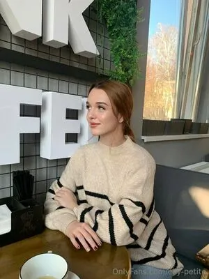 Elly Petite OnlyFans Leaked Free Thumbnail Picture - #U3PjAxkky2