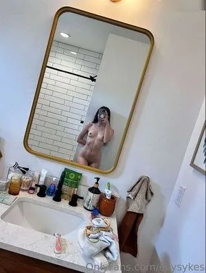 Elly Sykes OnlyFans Leaked Free Thumbnail Picture - #AoHYnIAPTK