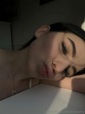 Ellyberry OnlyFans Leaked Free Thumbnail Picture - #MlJAaGAr9L