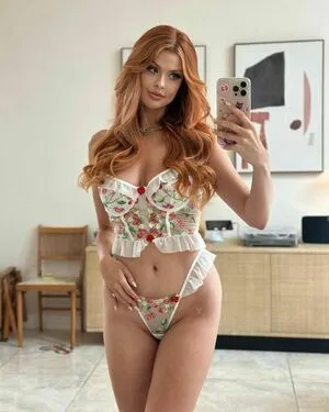 Ellyclutch OnlyFans Leaked Free Thumbnail Picture - #owQgN3dbP0