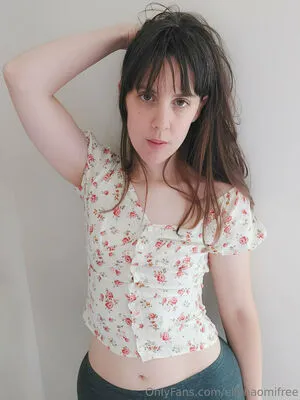 Ellynaomifree OnlyFans Leaked Free Thumbnail Picture - #0jofUeaL1m