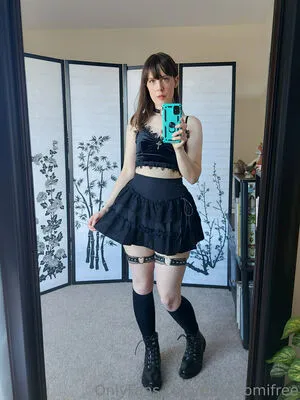 Ellynaomifree OnlyFans Leaked Free Thumbnail Picture - #ana42bRBij