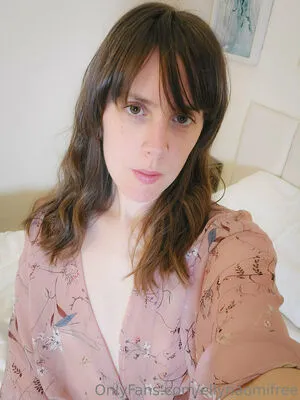 Ellynaomifree OnlyFans Leaked Free Thumbnail Picture - #kVbCQv7Cof